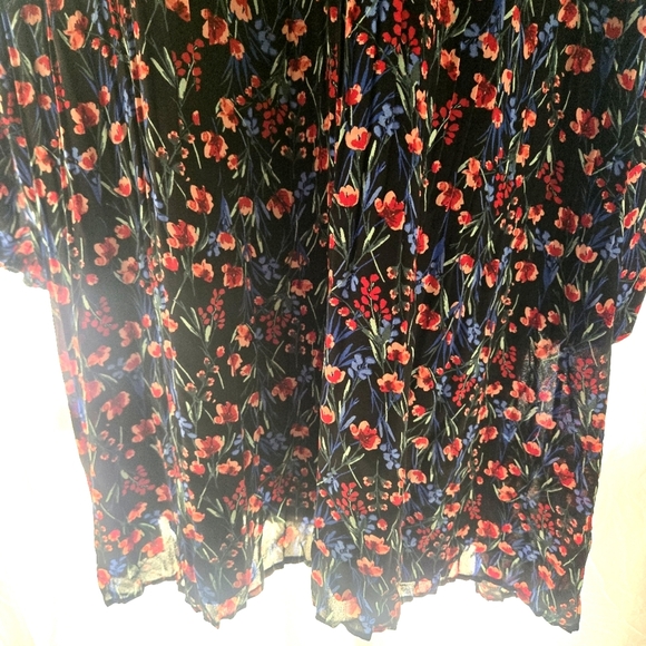 Pretty Pleated Floral Shift Dress EUC ❤️ - Picture 4 of 7